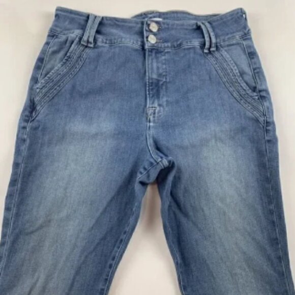 FRAME Merced Light Wash Stretch Denim Double Detail Flared Jeans 32 - Picture 2 of 6